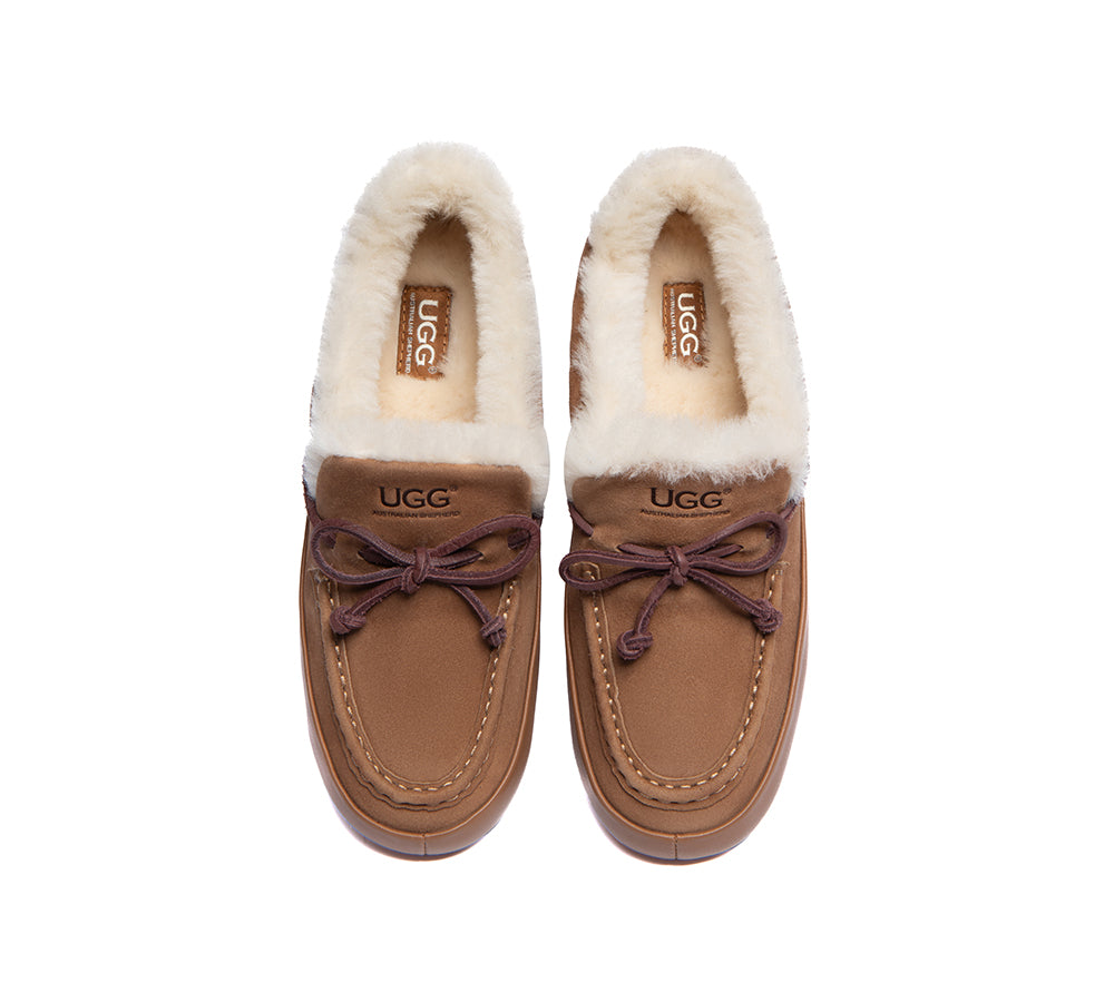Larkin UGG AUSTRALIAN SHEPHERD