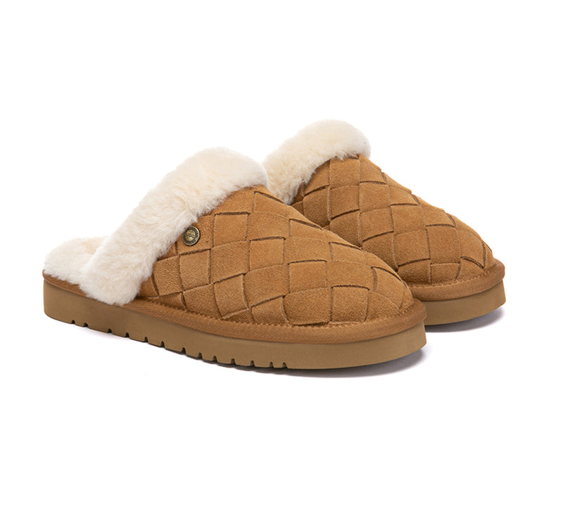 Weavey Cozy UGG AUSTRALIAN SHEPHERD