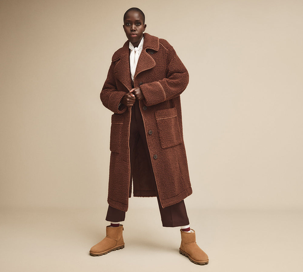 UGG® UGG Boots Essential Mini UGG