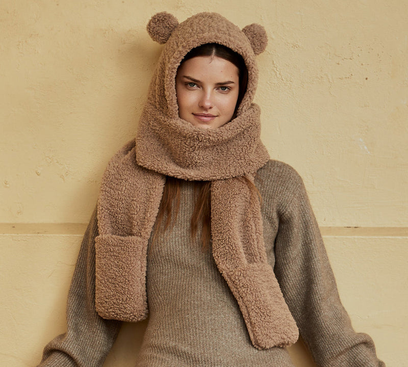 EVERAU® Hat Scarf and Gloves 3 In 1 Cute Bear Plush Hat EVERAU